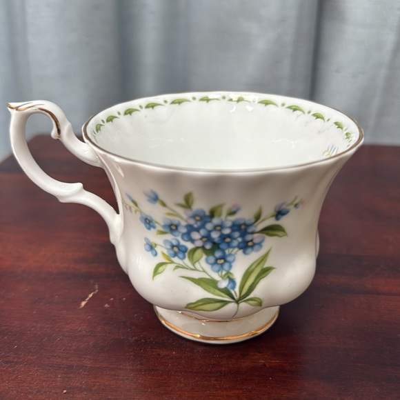 Royal Albert “July Forget-Me-Not” Bone China Floral Footed Cup; Cup only - Picture 4 of 12